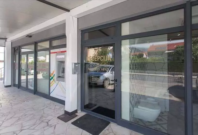 Majatalo Room In Guest Room   All Saints Suites B&b Kastela   Double Room