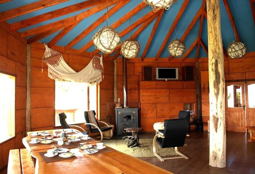 Gracias A La Vida Lodge