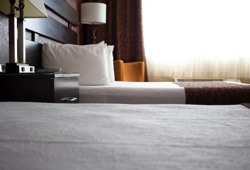 فندق Legendary Waters Resort & Casino