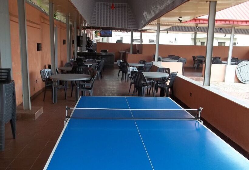 هتل Signature Grand