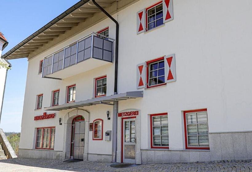 בית מלון כפרי Burggasthof Hauptmann