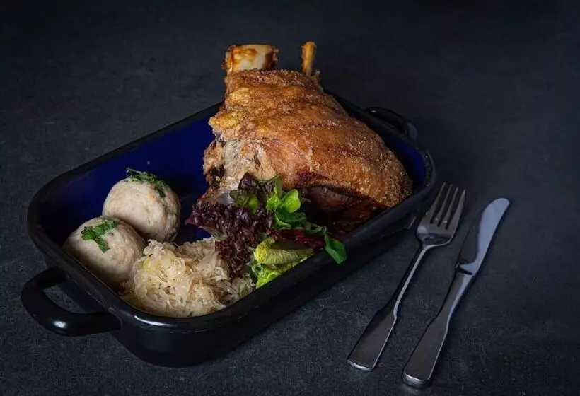 Hotelli Burggasthof Hauptmann