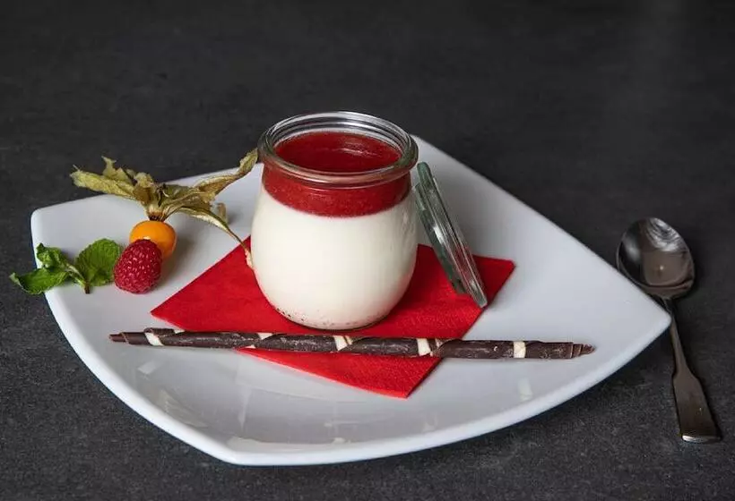 Hotelli Burggasthof Hauptmann