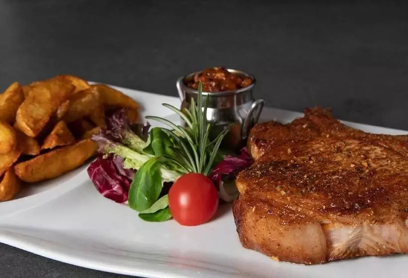 Hotelli Burggasthof Hauptmann