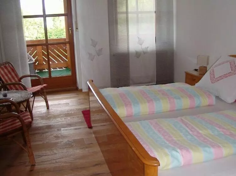 Maaseutuhotelli Eulenberghof Kraus