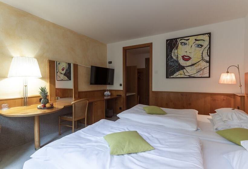 فندق Südrast Dreiländerecke