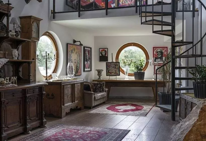 Hotelli Südrast Dreiländerecke