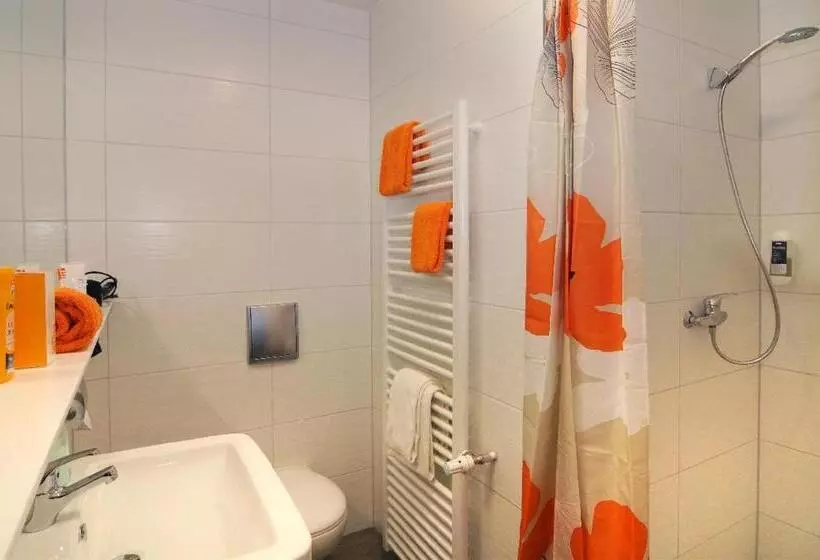 Majatalo Gasthof Hotel Maintal