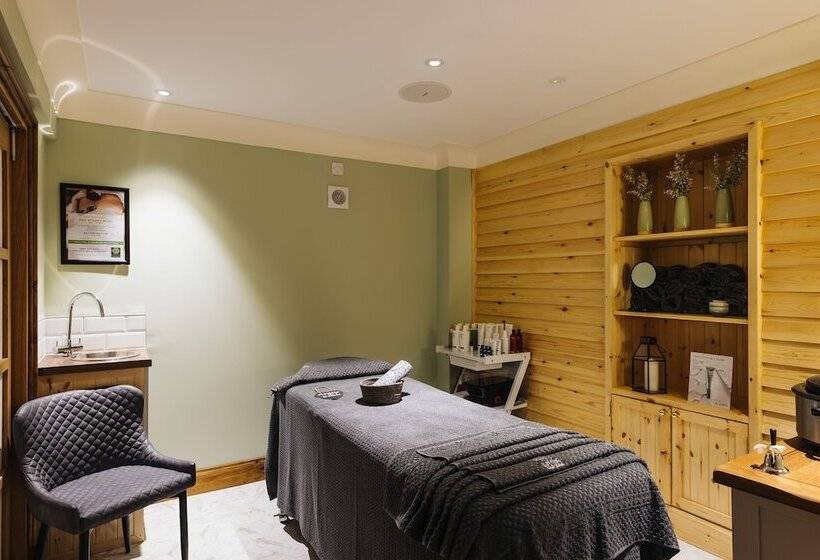 Black Sheep Hotels Cabins