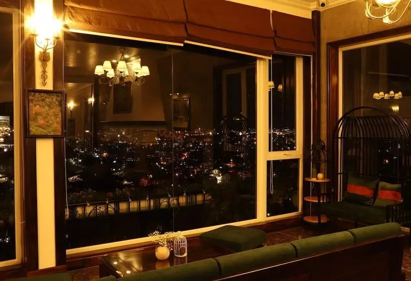 Qr Hotel Dalat