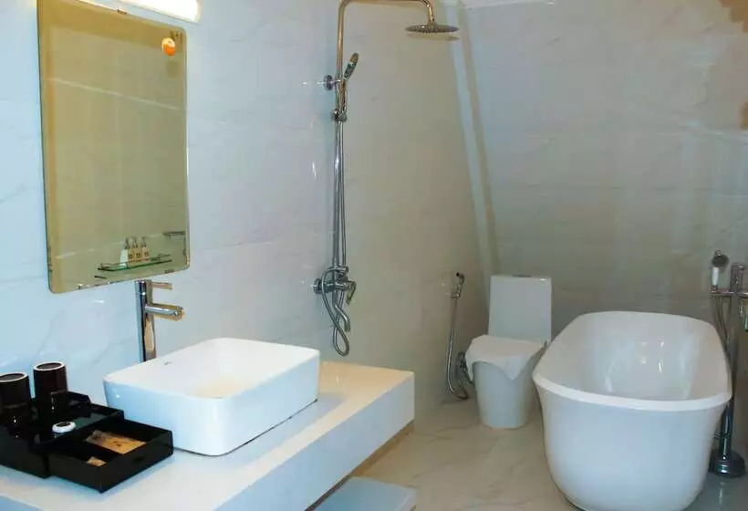 Qr Hotel Dalat
