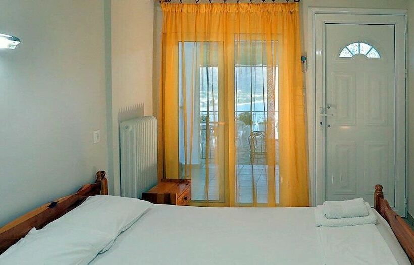 Panorama Ionio Studios&apartments