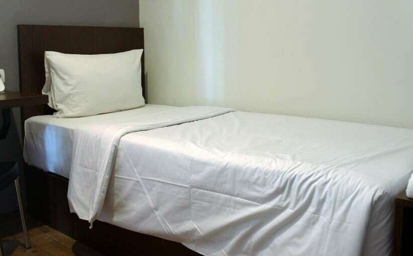 پانسیون Amarilis Near Sam Poo Kong