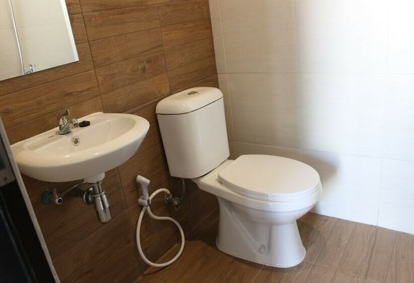 پانسیون Amarilis Near Sam Poo Kong