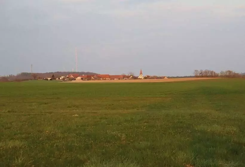 Majatalo Gasthof Zur Altmühlquelle