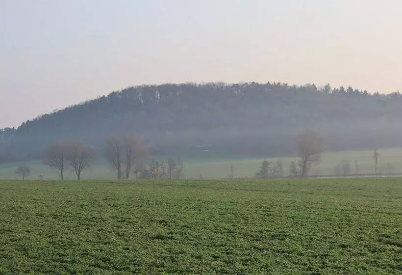 Majatalo Gasthof Zur Altmühlquelle