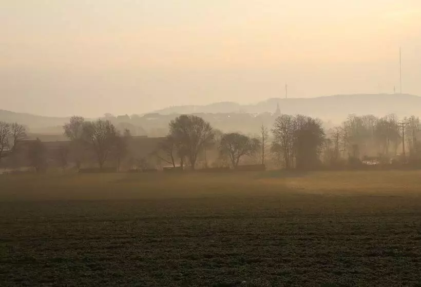 Majatalo Gasthof Zur Altmühlquelle