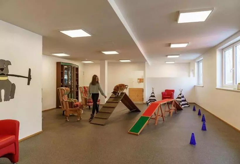 Almfrieden Hotel & Romantikchalet