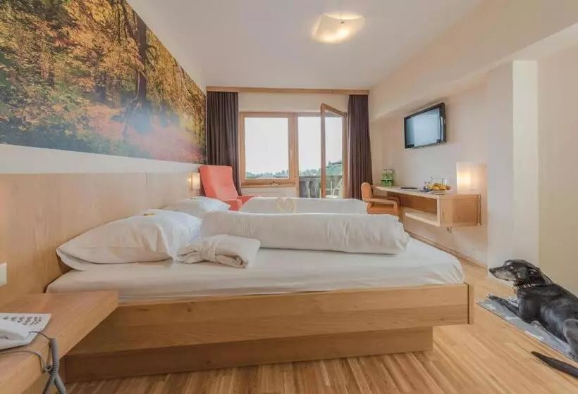 Almfrieden Hotel & Romantikchalet