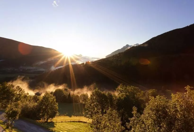 Alpenhotel Wanderniki