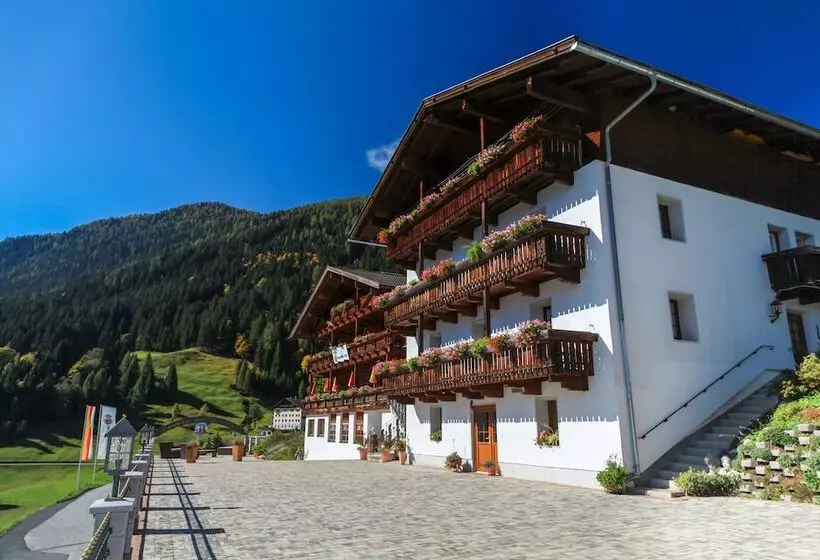 Alpenhotel Wanderniki