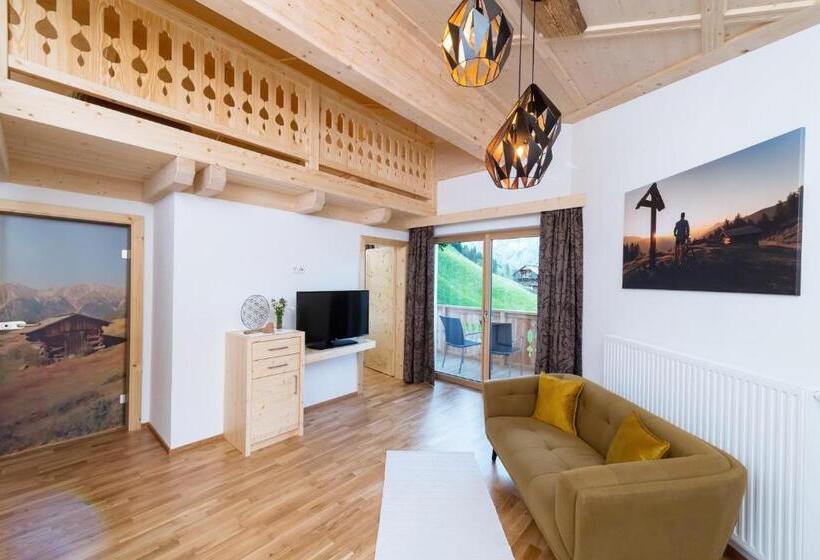 Alpenhotel Wanderniki