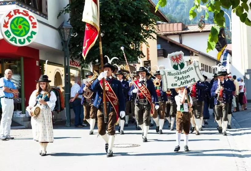 Aparthotel Alpin Life