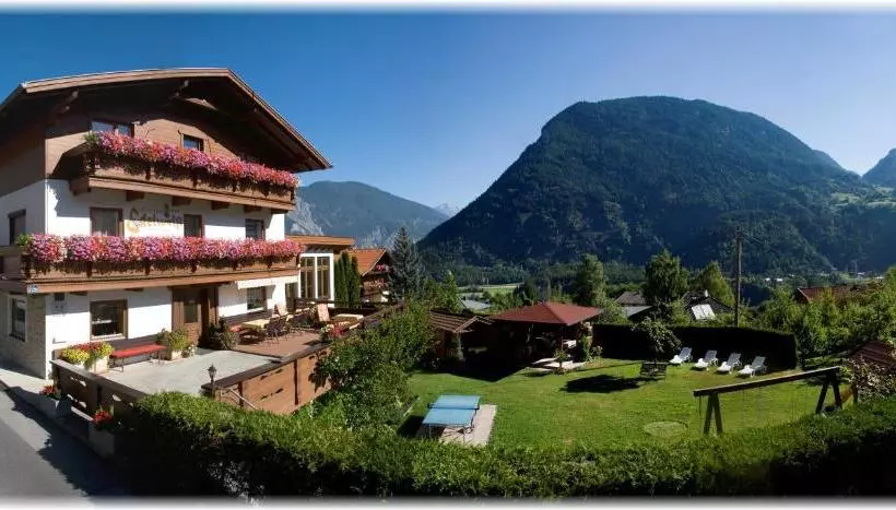 住宿加早餐 Gästehaus Edelweiss