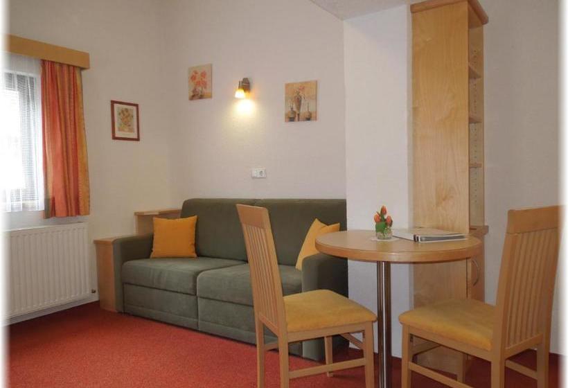 مبيت وإفطار Gästehaus Edelweiss