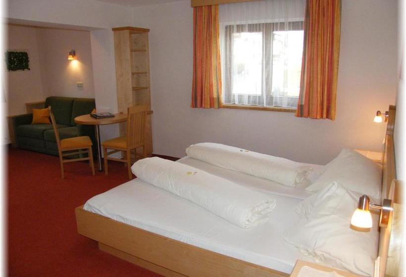 مبيت وإفطار Gästehaus Edelweiss