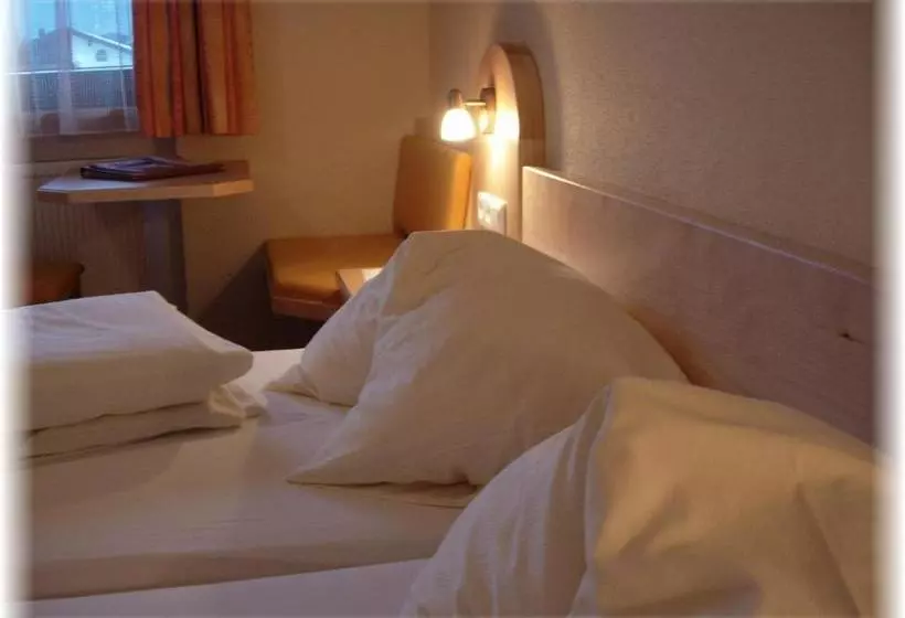 住宿加早餐 Gästehaus Edelweiss