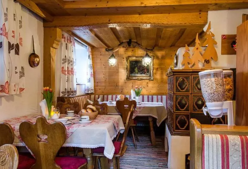 Bed and Breakfast Garni Ferwall