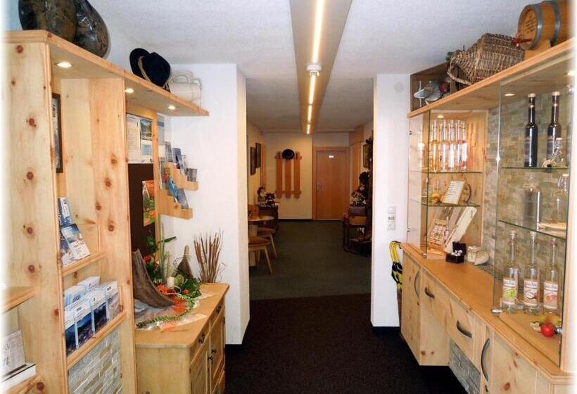 مبيت وإفطار Gästehaus Edelweiss