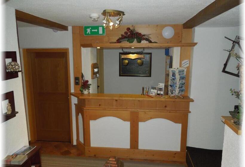 مبيت وإفطار Gästehaus Edelweiss