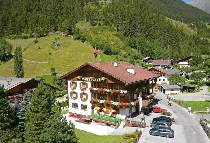 住宿加早餐  Pension Almrausch