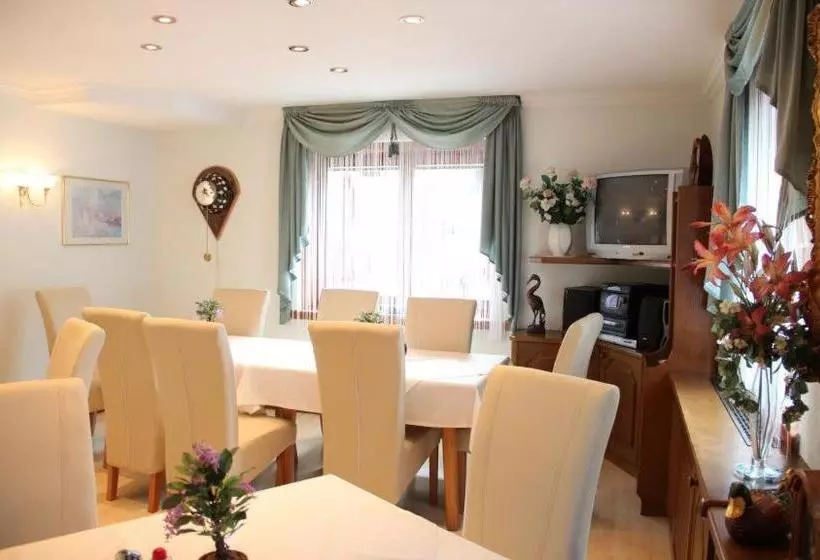 민박 Pension Duregger