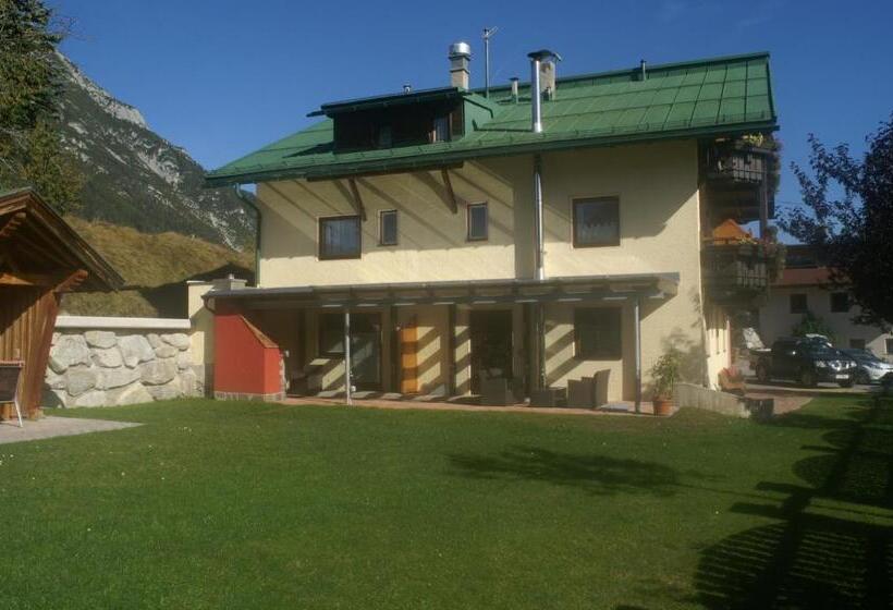 Bed and Breakfast Pleiknerhof