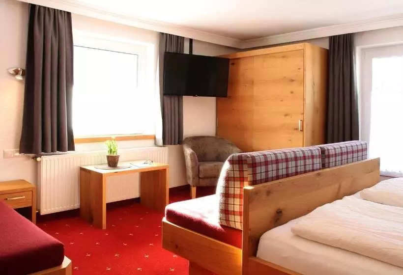 ホテル Amontanara