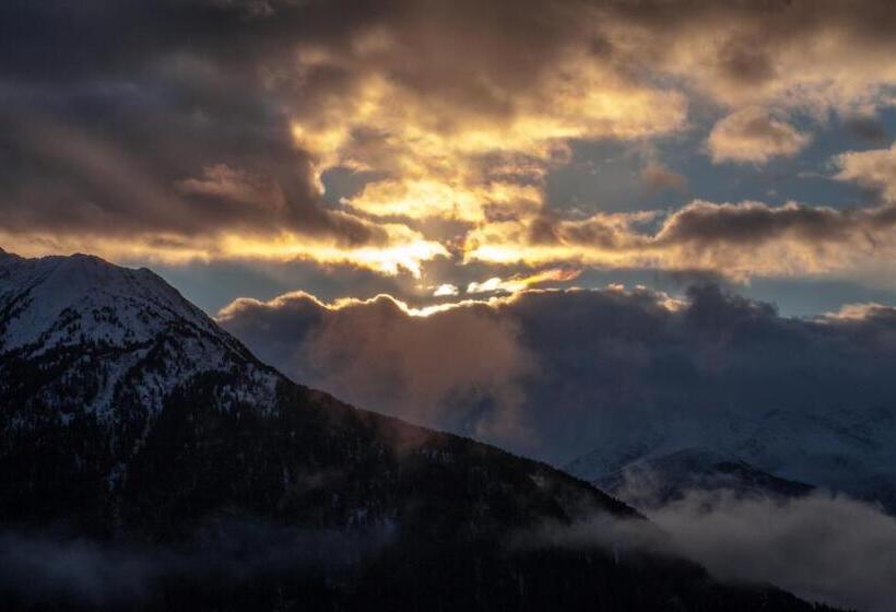 فندق Berggasthof Hochzeigerhaus