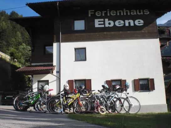 Hotelli Ferienwohnung Ebene