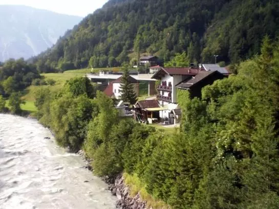 Hotelli Ferienwohnung Ebene