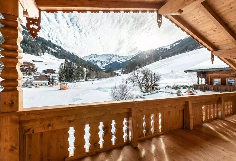 Отель Ferienwohnungen Lehenhof