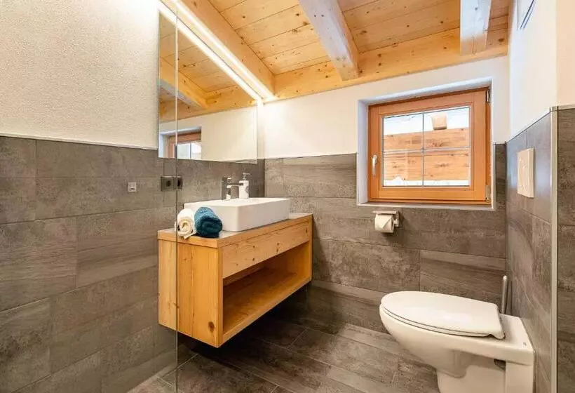 Отель Ferienwohnungen Lehenhof