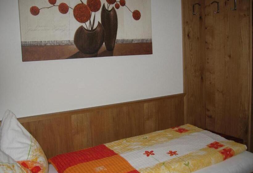 בית מלון כפרי Haus Bergfriede