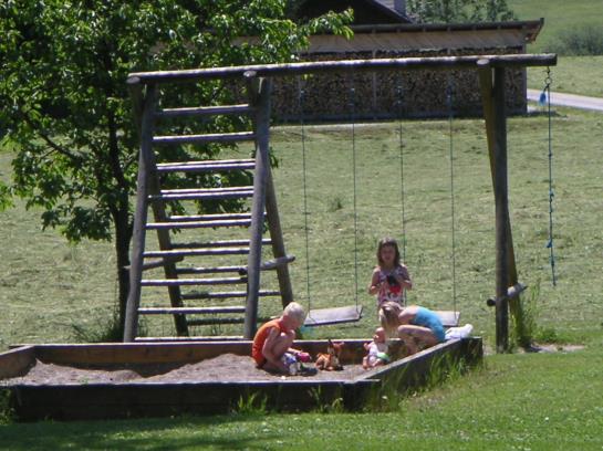 ベッドアンドブレックファースト Haus Schoenblick Pension