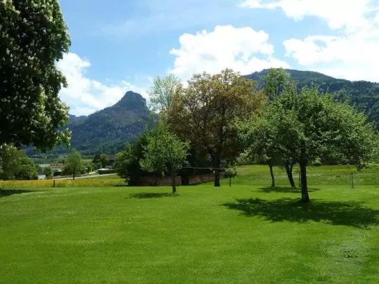 Bed and Breakfast Haus Schoenblick Pension