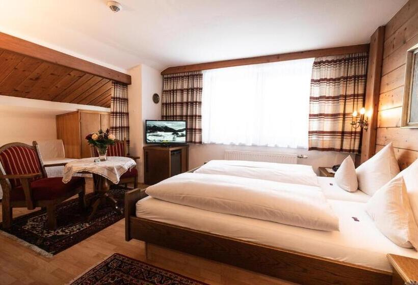 בית מלון כפרי Helga