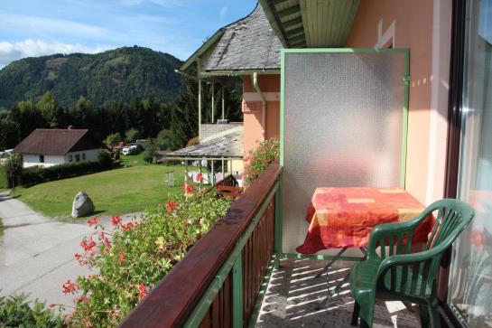 ペンション Lindenhof Gasthof