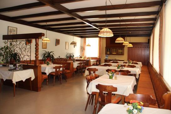 ペンション Lindenhof Gasthof