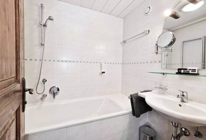 Отель Lärchenhof